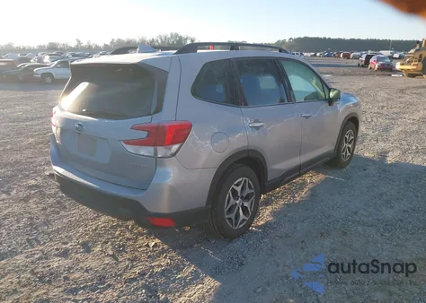 2019 Subaru Forester Premium из США, поврежденный, VIN JF2SKAGC5KH442853